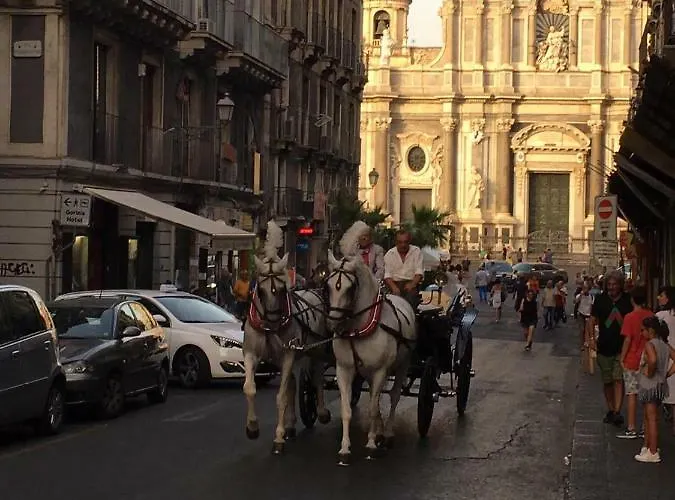 Sotto Il Duomo 아파트 *